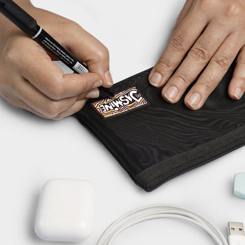 Black Personalize Zip Pouch (Pack of 6)